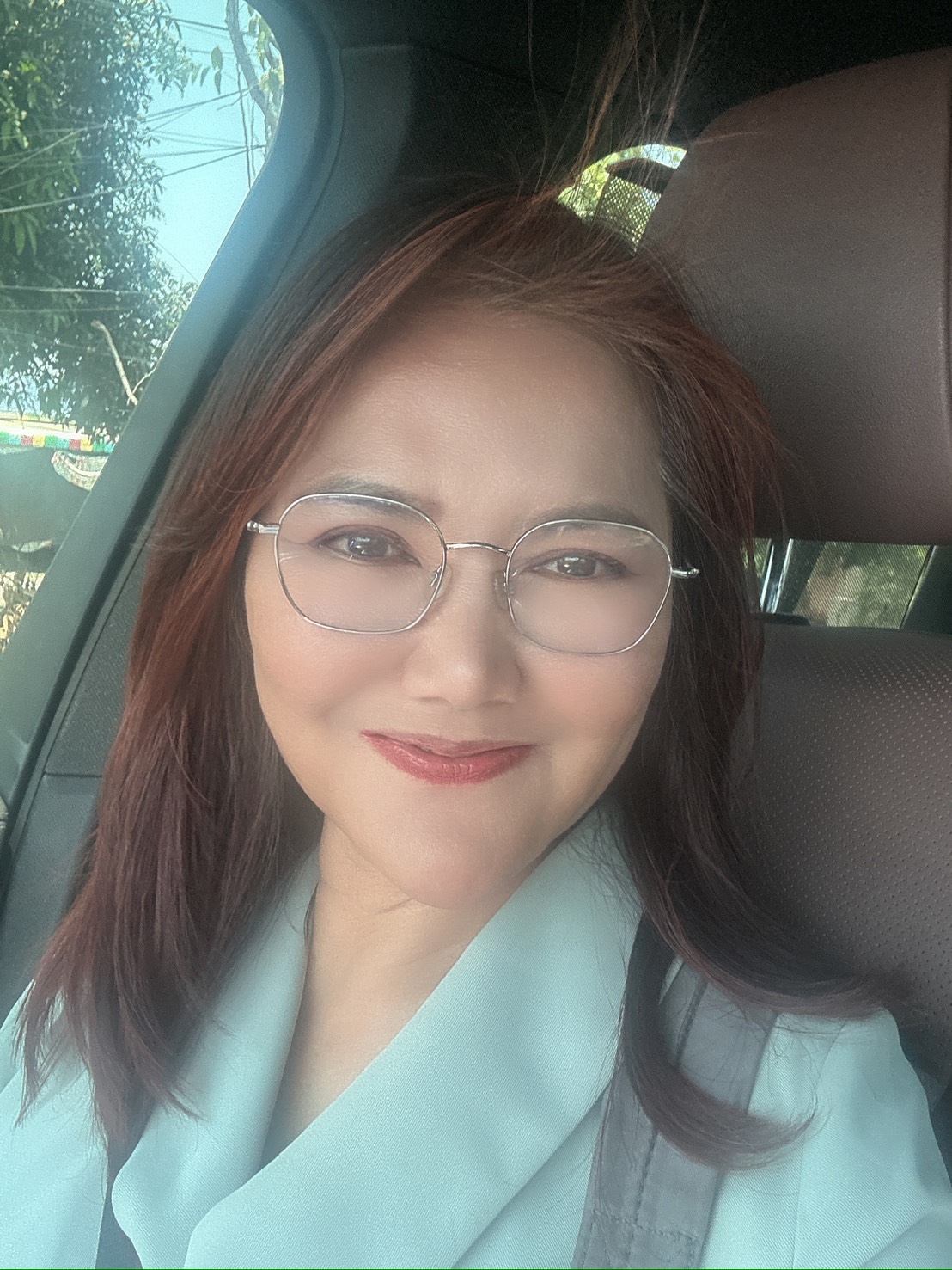 หมี กชพร